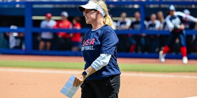 Team USA coach Patty Gasso