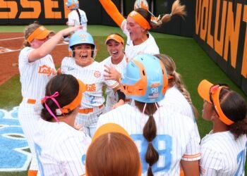 Lady Vols softball