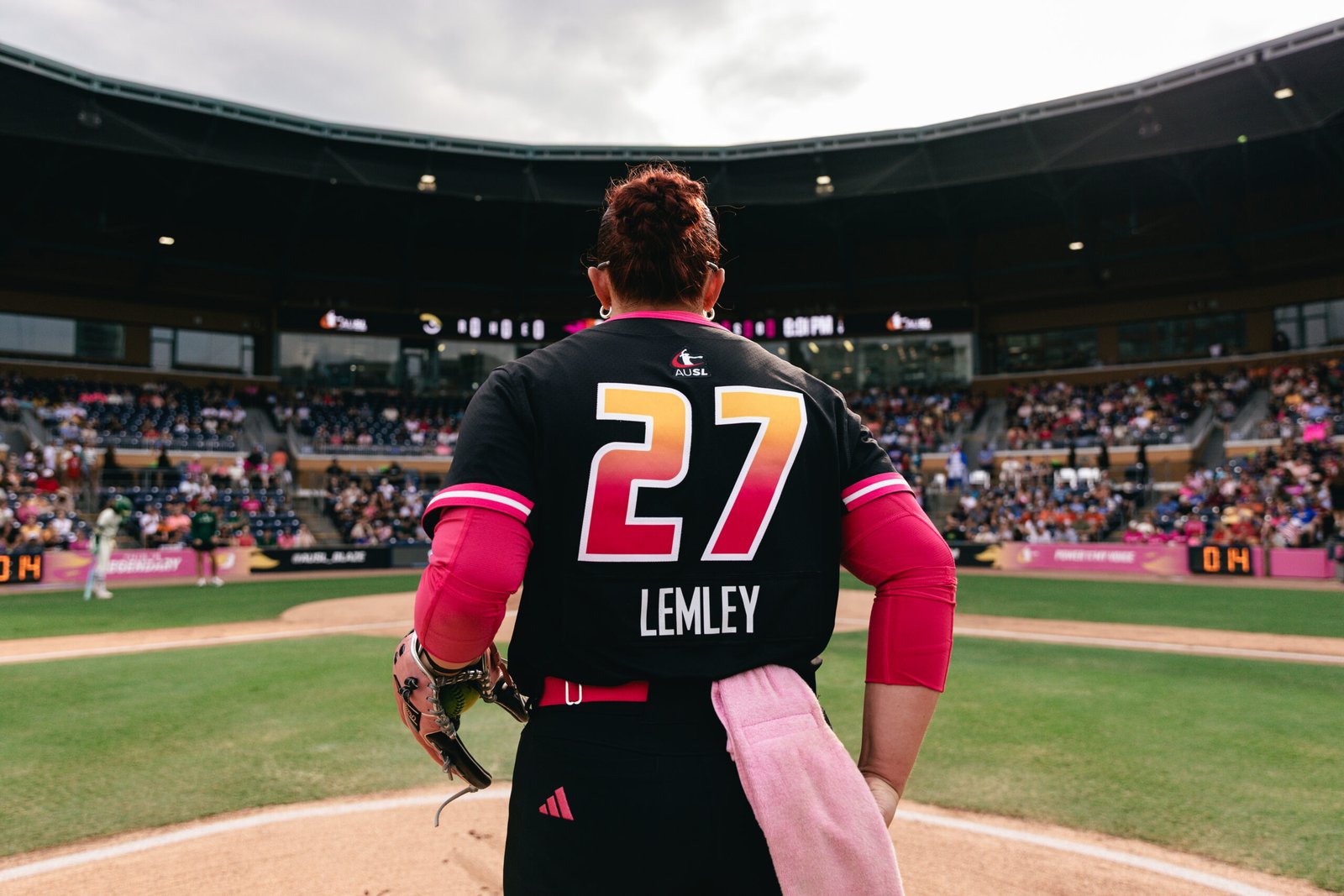 Blaze pitcher Emma Lemley
