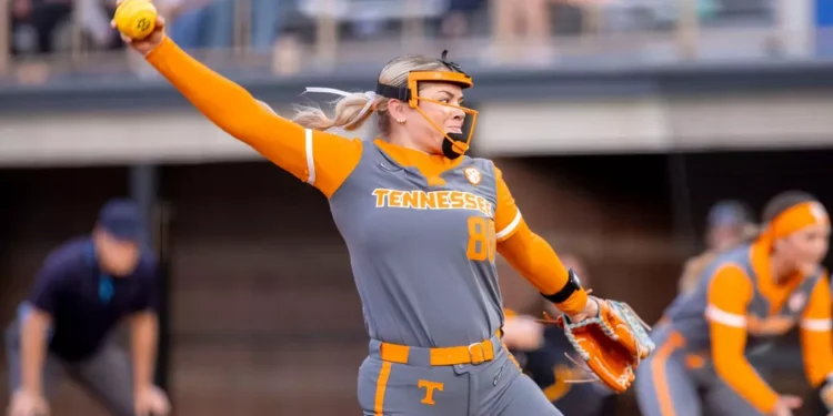 Lady Vols pitcher