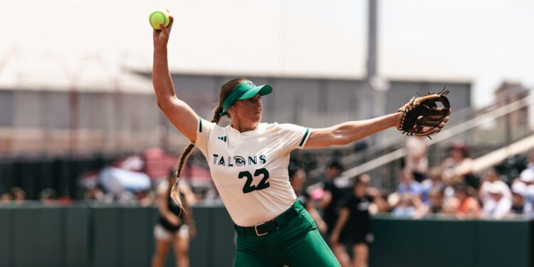 Utah Talons pitcher Georgina Corrick
